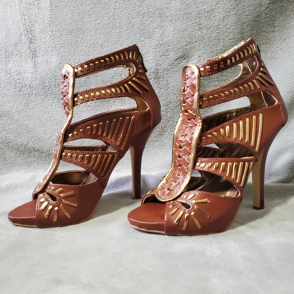 Baker's Gladiator Themed Stiletto Heels Size 60B